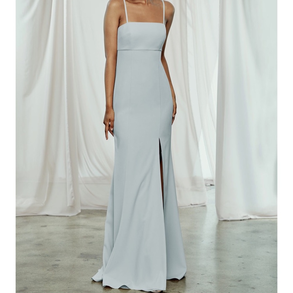 Amsale Bray Dress in Ice. Size 6 (fits like a 2/4)